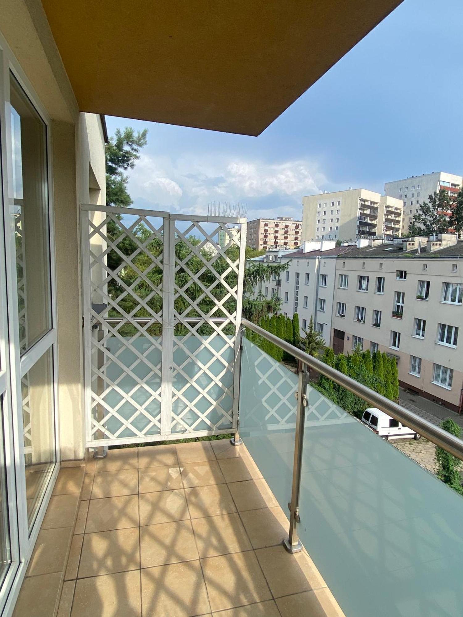 Apartment Wiatraczna Warschau
